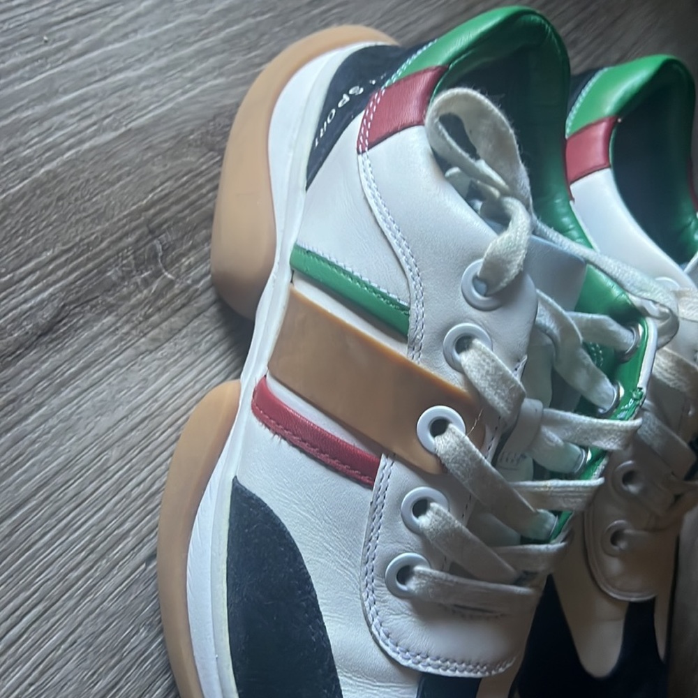 Tory Burch sneakers!